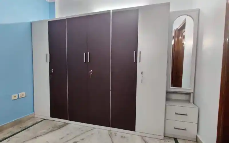 Best Wall Mounted Almirah Manufacturers In Delhi NCR